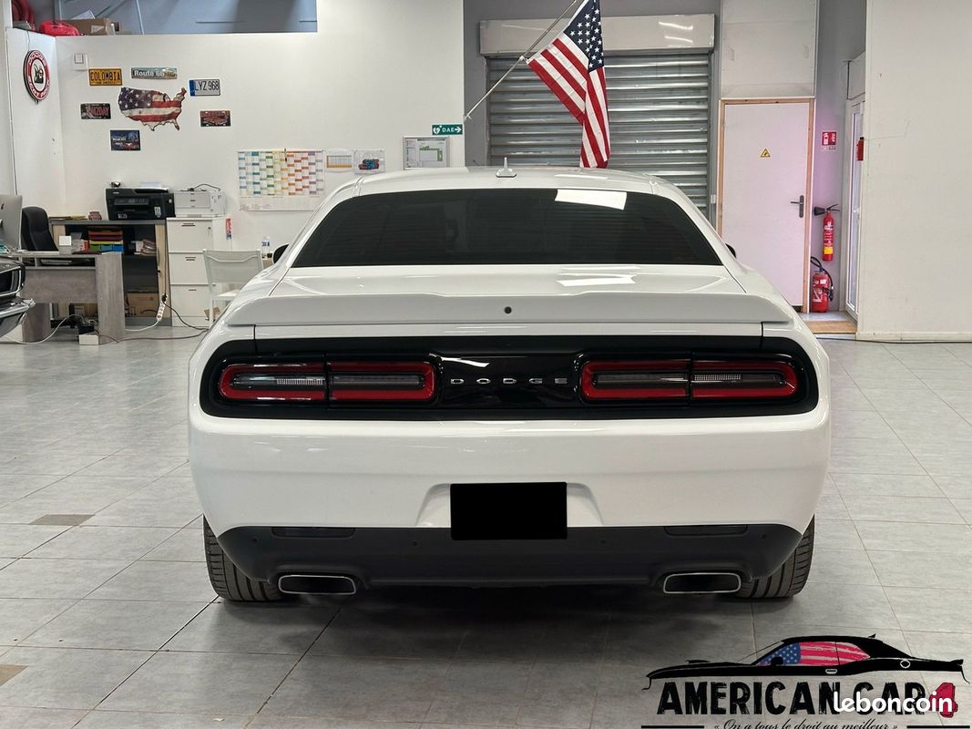 Dodge Challenger 5.7 V8 R/T+ Widebody - 370ch - seulement 33 000km (image 6)