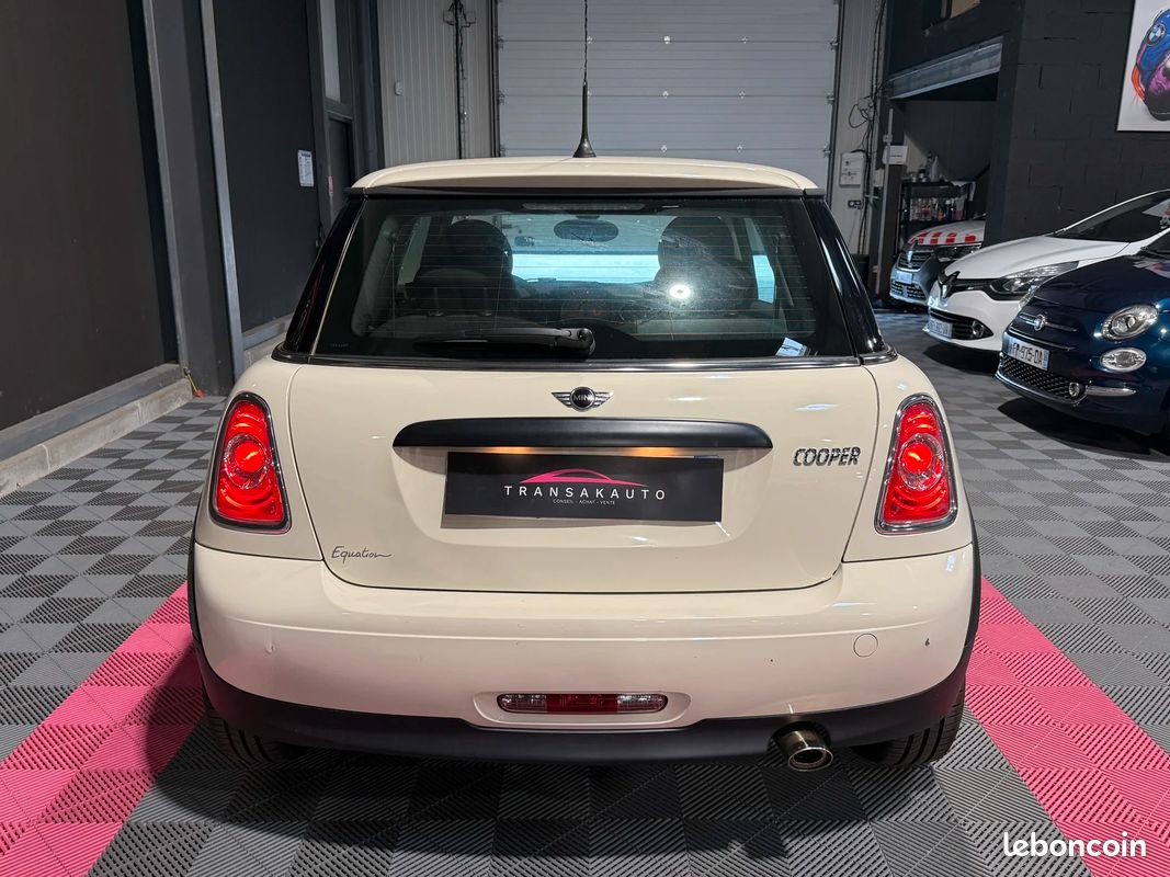 Mini COOPER (R56) LCI One 1.6 i 16V 98 CV + CLIM AUTO + PHARES AUTO (image 6)
