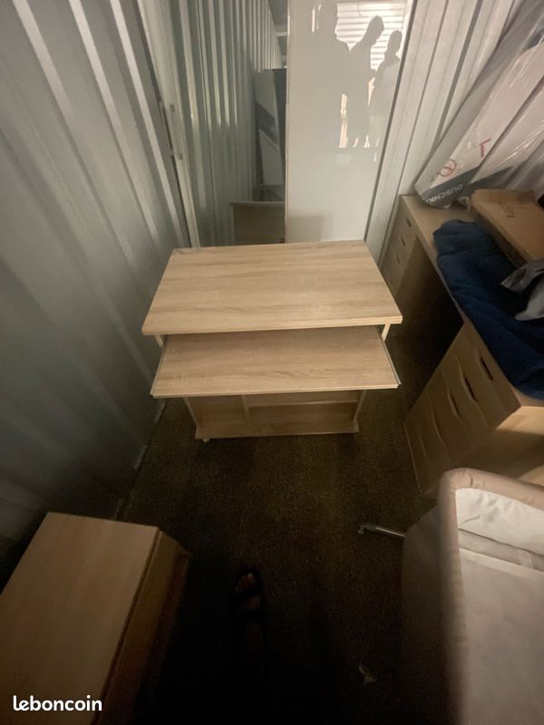 Petit bureau pratique + chevet de chambre (image 2)