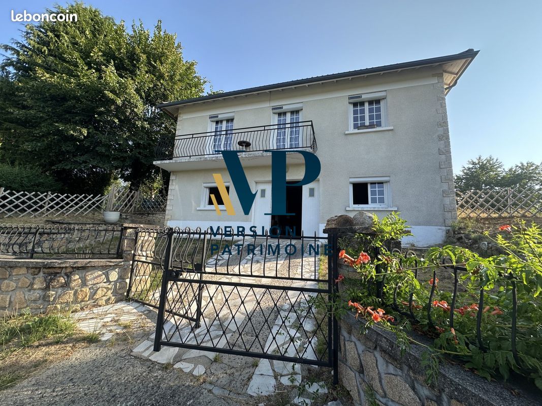 Maison 4 pièces 100 m² · à Naves · 100 m² · 860 €