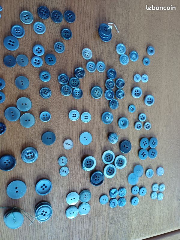 Lot De 6 Boutons Vintage Bleu Foncé - Filet Métal Gris - Diamètre 22mm (pied 2.2cm) - Occasion France