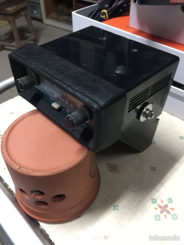 Autoradio vintage RADIOLA bluetooth pour véhicule collection (image 13)