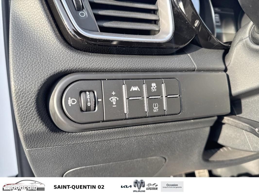 Kia Xceed 1.6 CRDi 136 ch ISG MHEV iBVM6 Active (image 21)