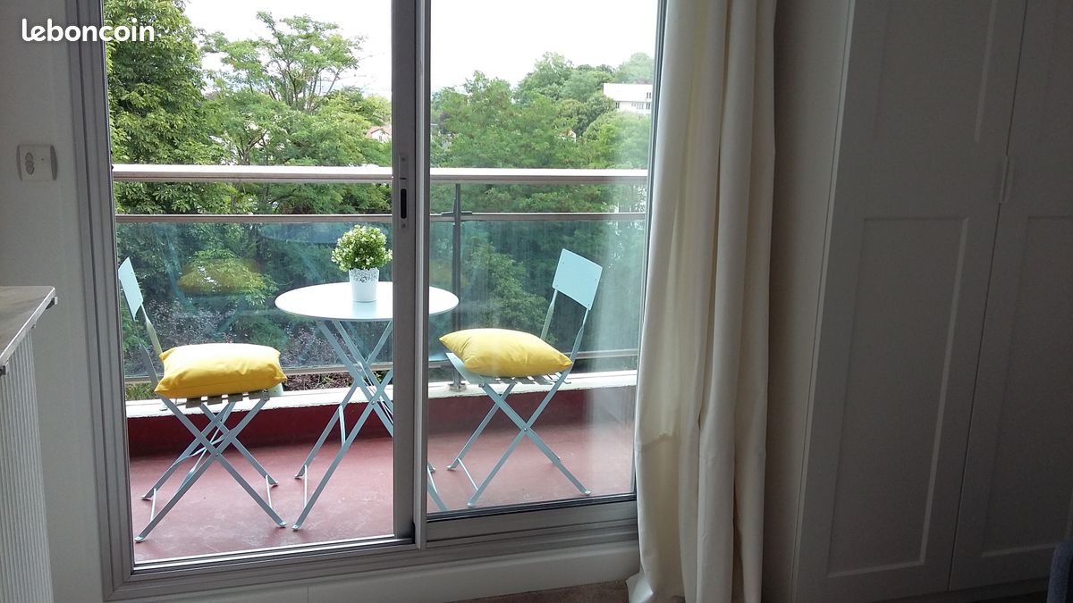 Appartement 1 pièce 21 m² · à Sèvres · 21 m² · 890 €