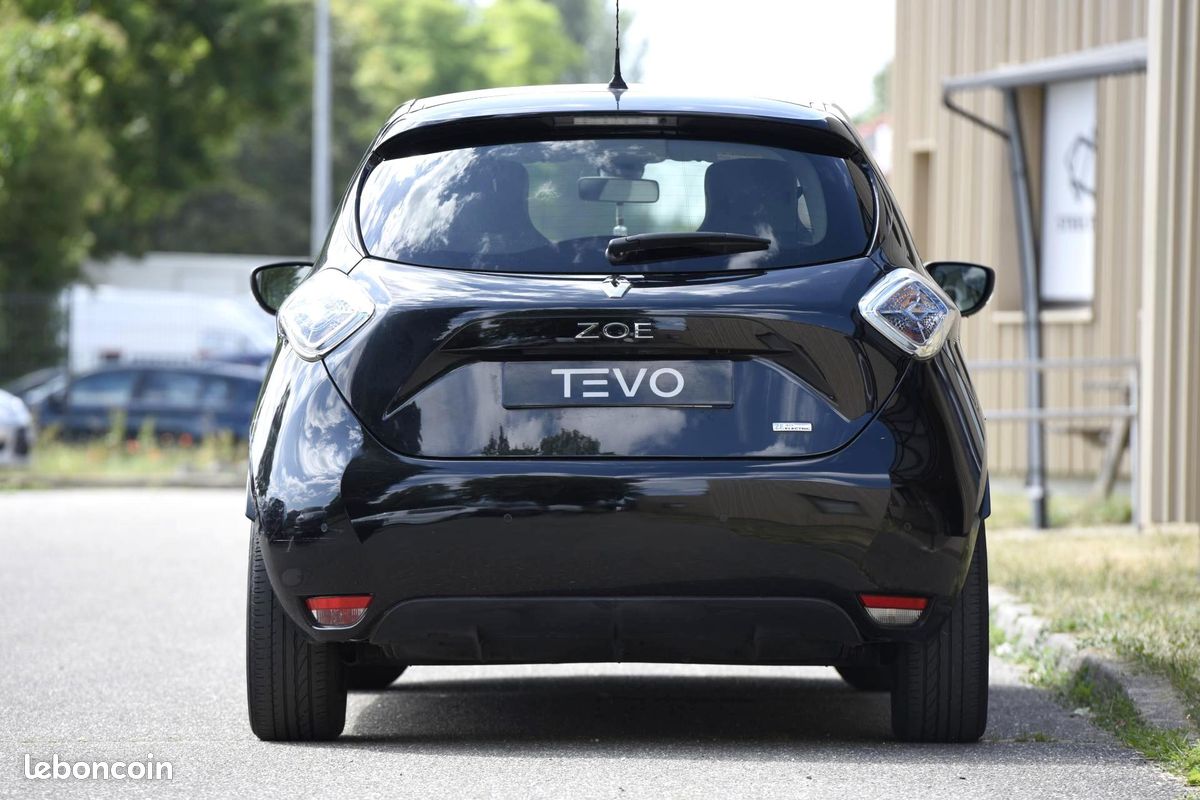 RENAULT ZOE R90 - 92ch - Finition Zen - Batterie en Location SOH 94% - Garantie 12 Mois (image 5)