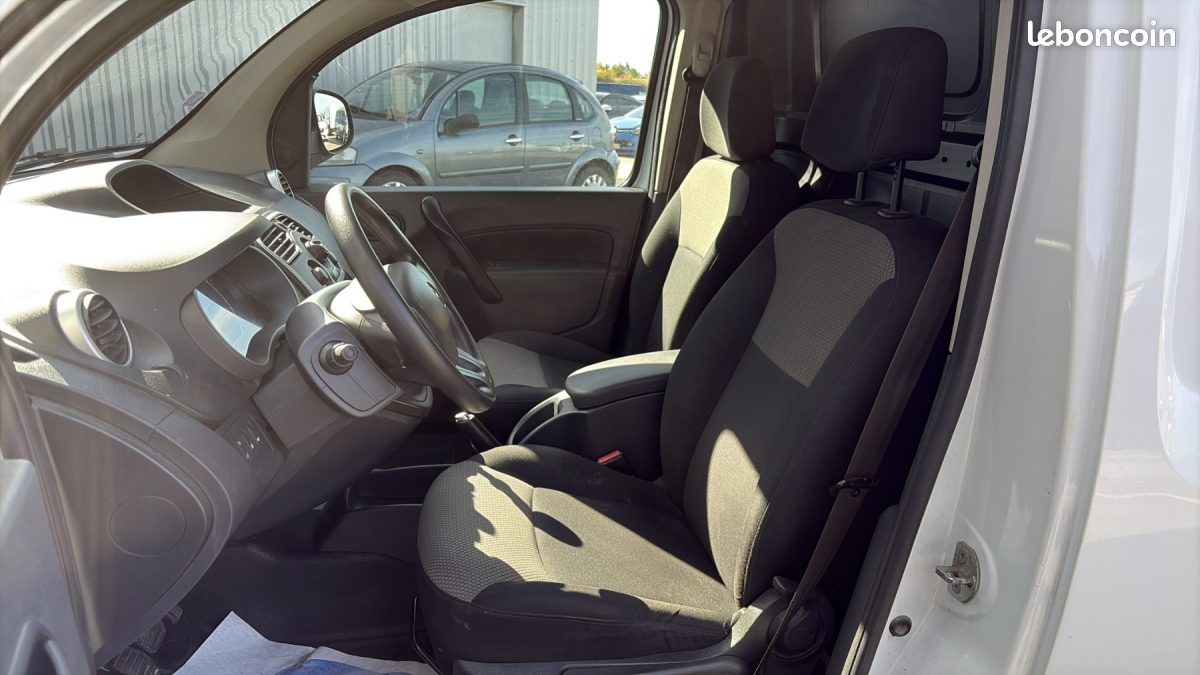 Renault kangoo ii express 1.5 dci 95 extra-r link 2020 (image 14)