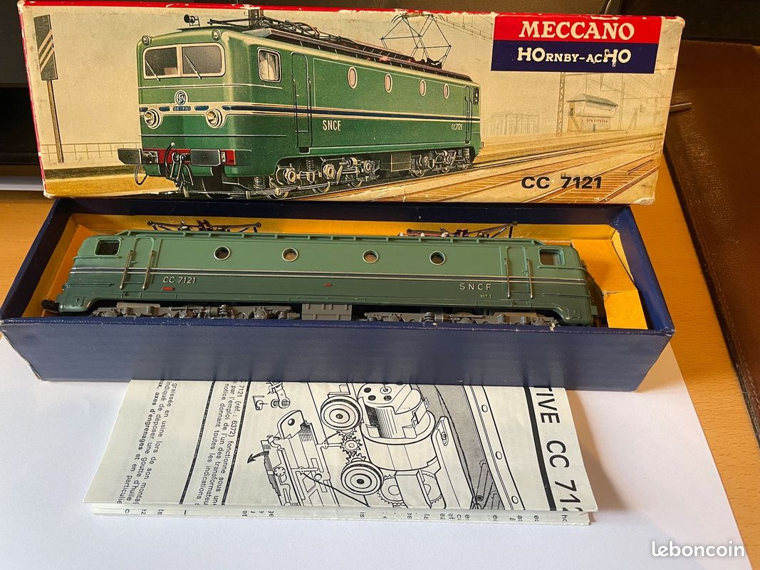 Hornby AcHO 6107 HO - Coffret 'Riviera Express' (CC 7100) ep III SNCF