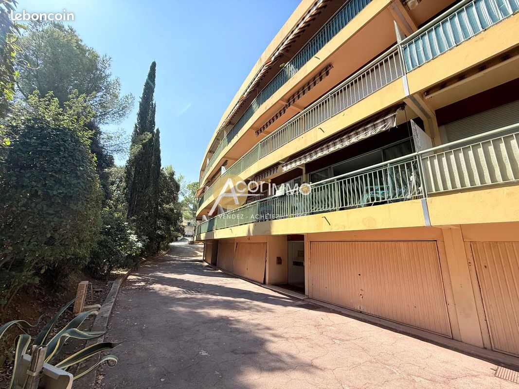 Appartement 4 pièces 85 m² · à Six-Fours-les-Plages · 85 m² · 320 000 €