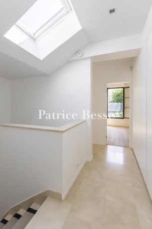 Maison a louer paris-7e-arrondissement - 10 pièce(s) - 348 m2 - Surfyn