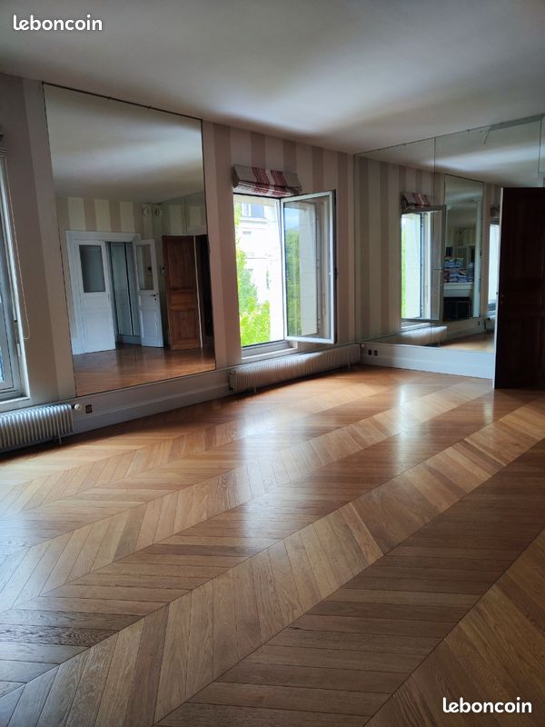 Appartement 6 pièces 150 m² · à Périgueux · 150 m² · 1 200 €/mois