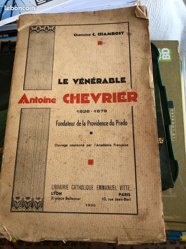 Ancien livre (image 1)