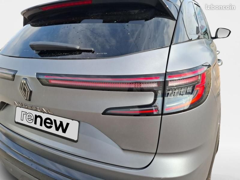 Renault Austral 1.3 TCe mild hybrid 160ch Techno esprit Alpine auto (image 21)