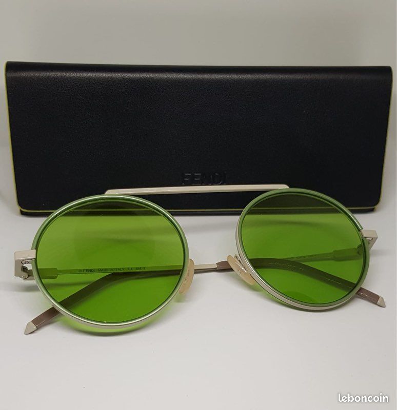 Lunette de soleil (image 2)