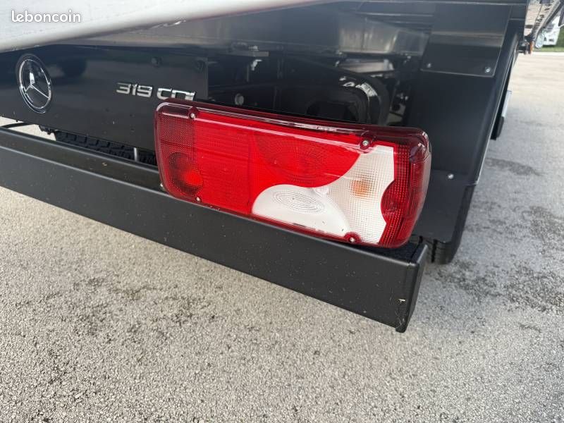 Mercedes Sprinter CHASSIS CAB 319 CDI 37 3.5T RWD PRO (image 22)