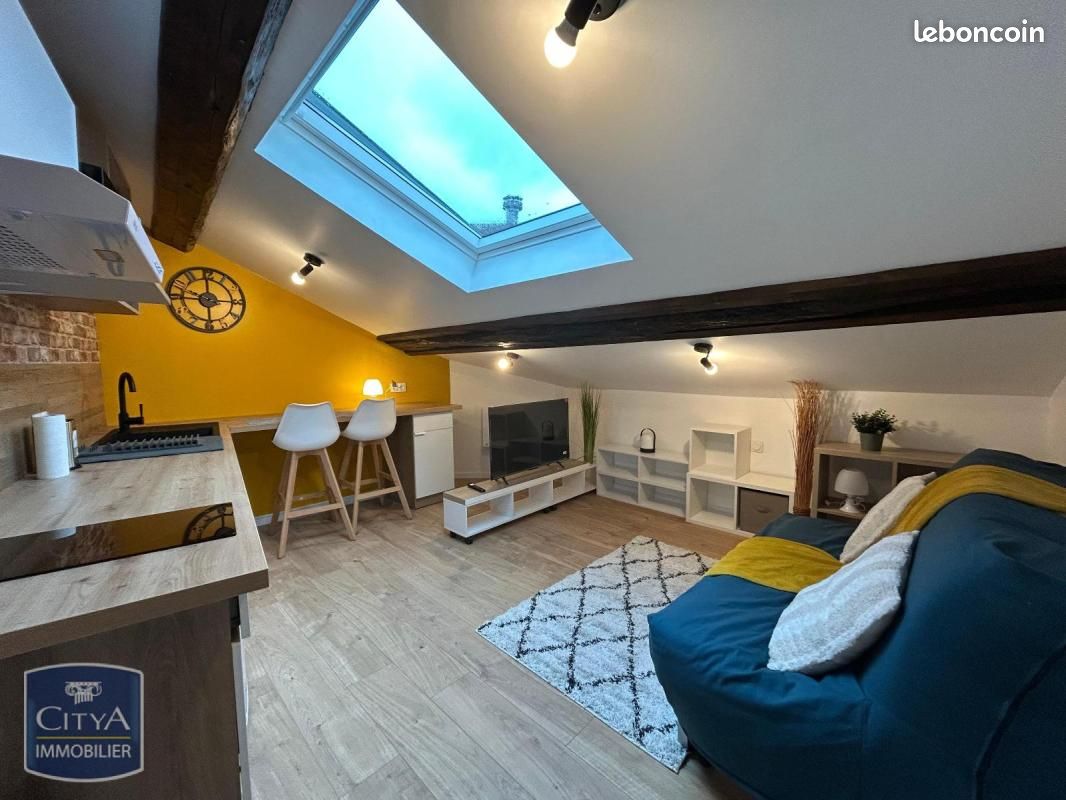 Appartement 1 pièce 10 m² · à Roanne · 10 m² · 390 €/mois