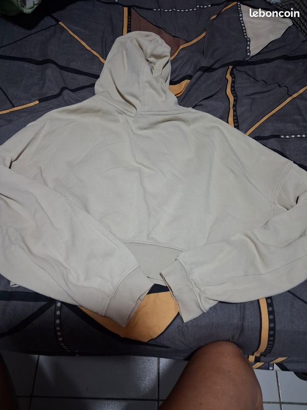 Sweat shirt fille capuche beige taille M (image 2)