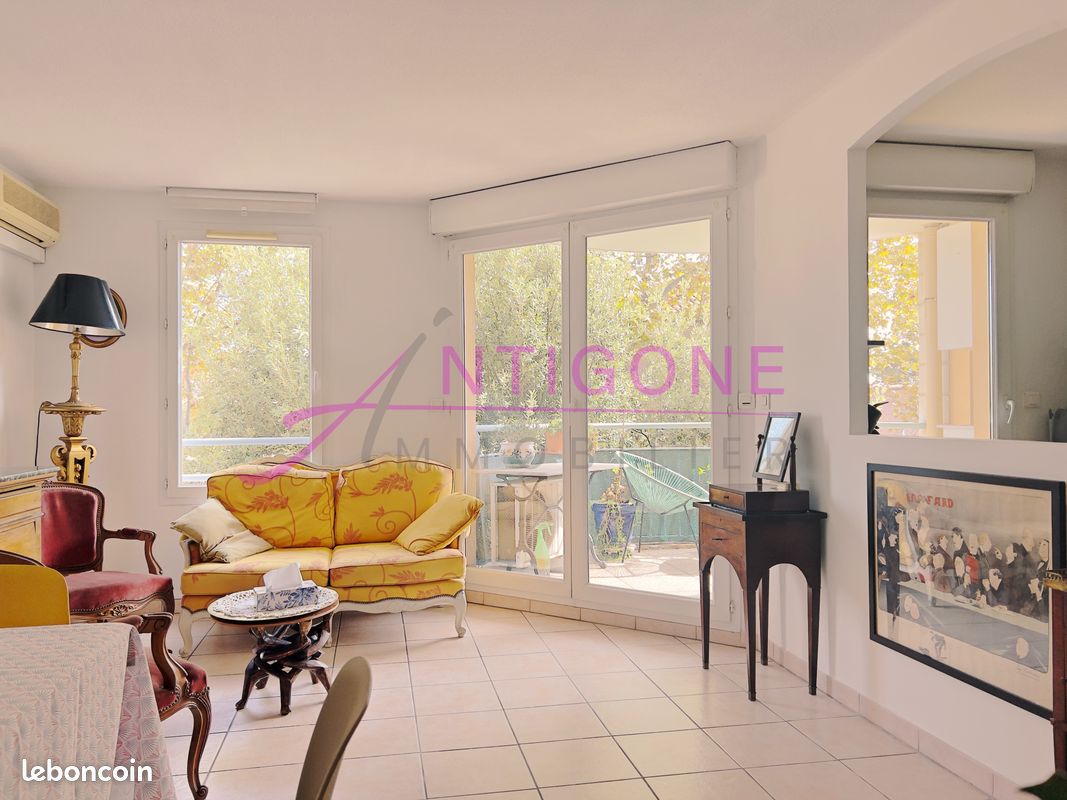Appartement 3 pièces 59 m² · à Sanary-sur-Mer · 59 m² · 370 000 €