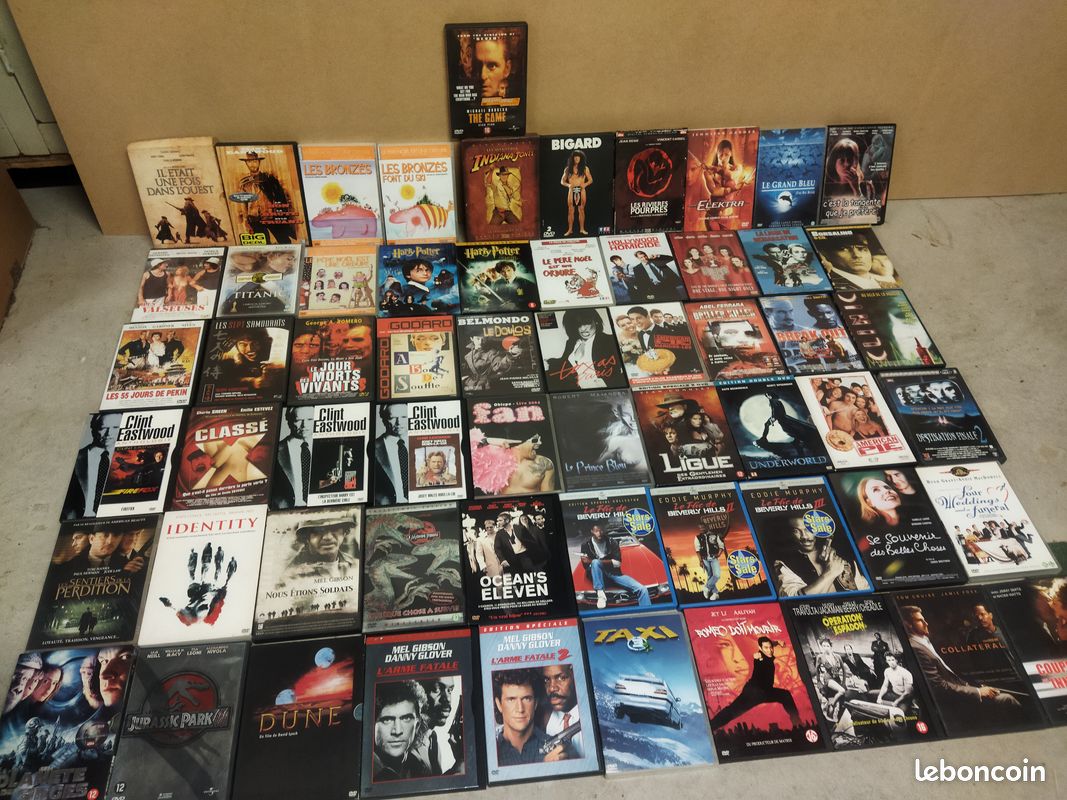 Lots de 253 dvd (image 2)