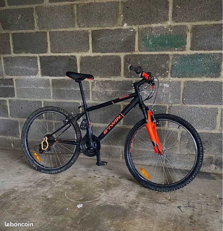 Vélo Rockrider Rockrider 500 24 Pouces Noir Orange VTT ROCKRIDER