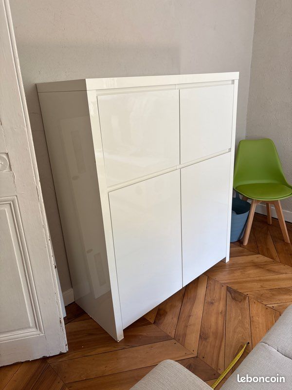 Meuble type commode ou buffet pour rangement (image 2)
