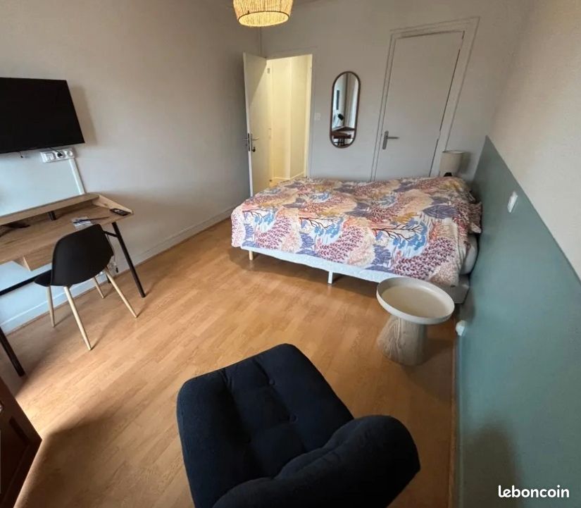 Appartement 1 pièce 27 m² · à Saint-Maurice · 27 m² · 750 €