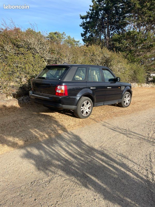Av range Rover sport (image 2)