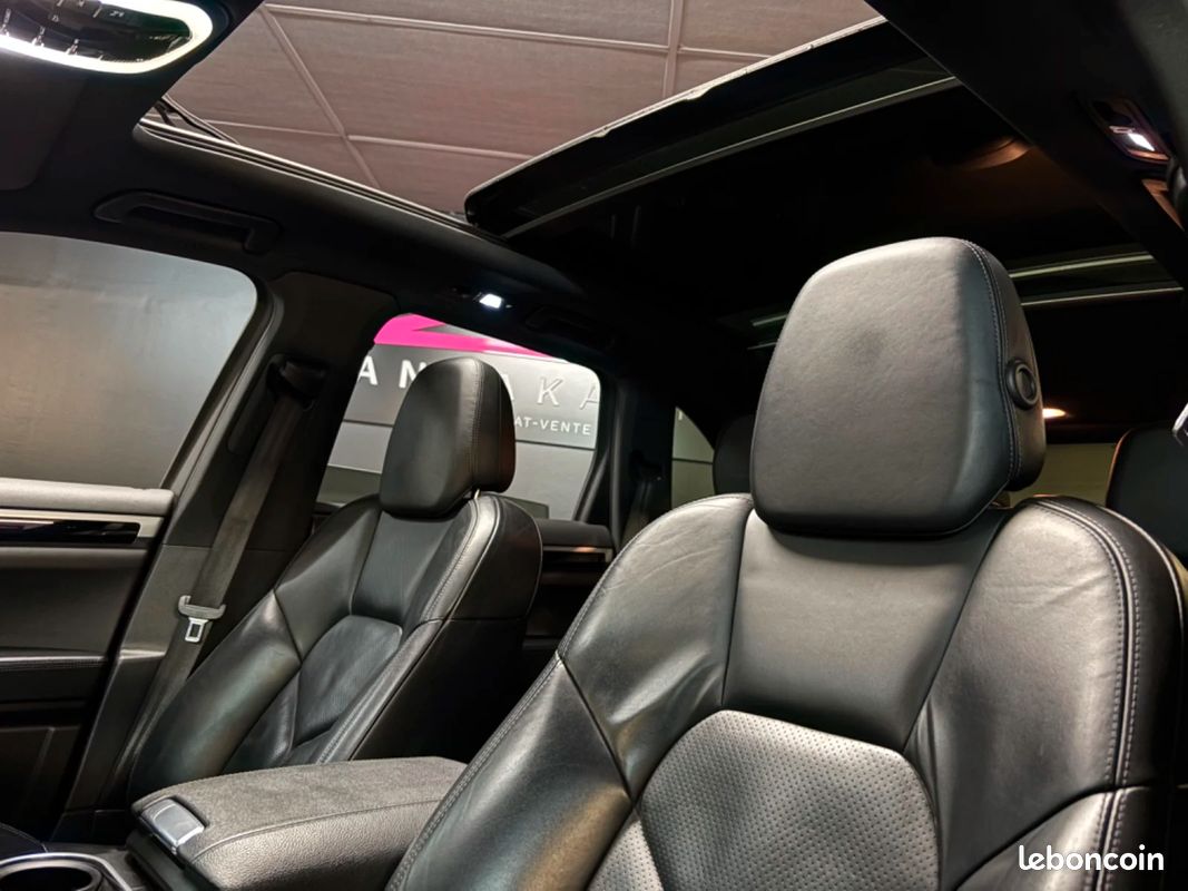 PORSCHE CAYENNE 4.2D V8 S Tiptronic S A (image 35)