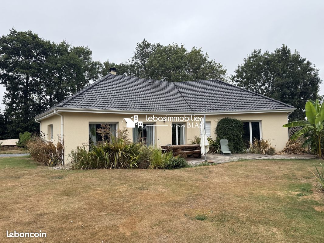 Maison 5 pièces 140 m² · à Allouville-Bellefosse · 140 m² · 299 000 €