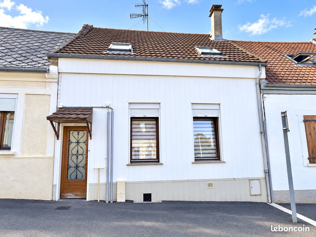 Maison 6 pièces 105 m² · à Bohain-en-Vermandois · 105 m² · 69 900 €