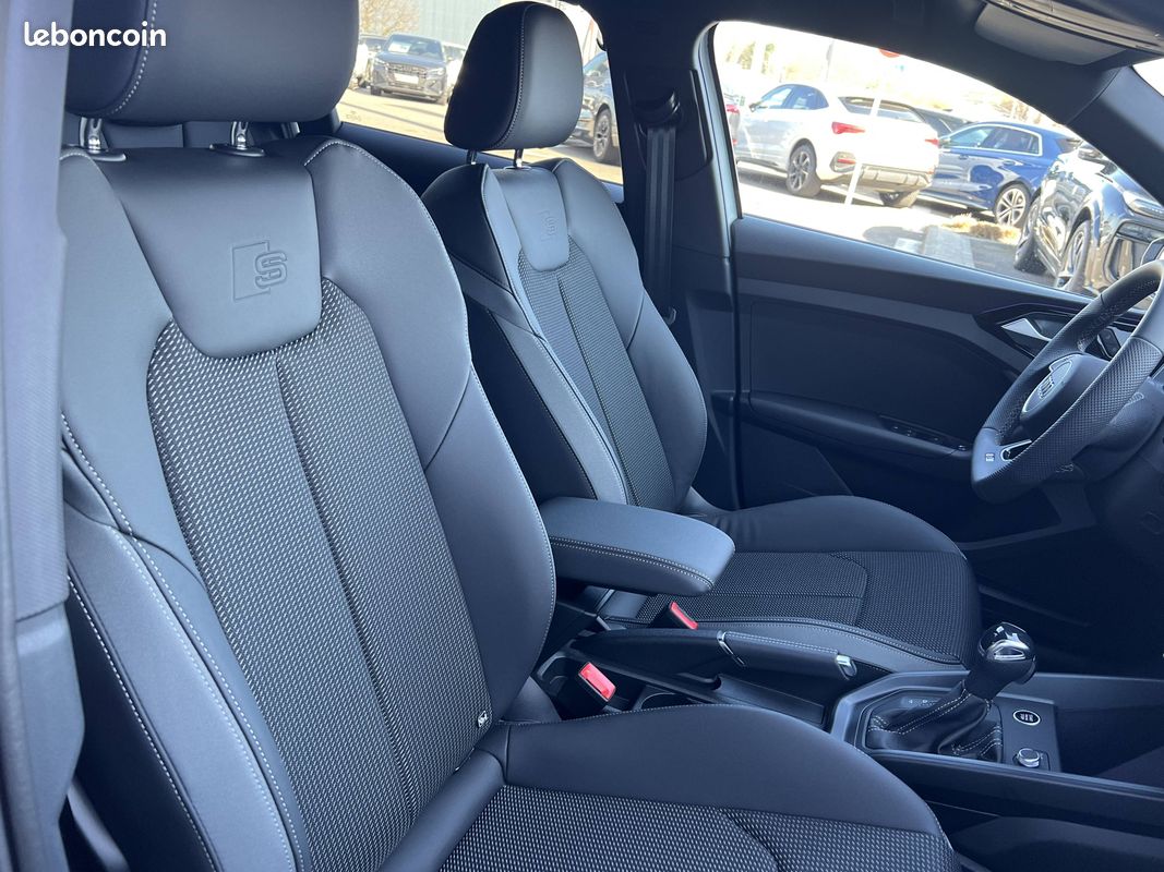 AUDI A1 Sportback 30 TFSI 116 ch S tronic 7 S Line Plus (image 19)