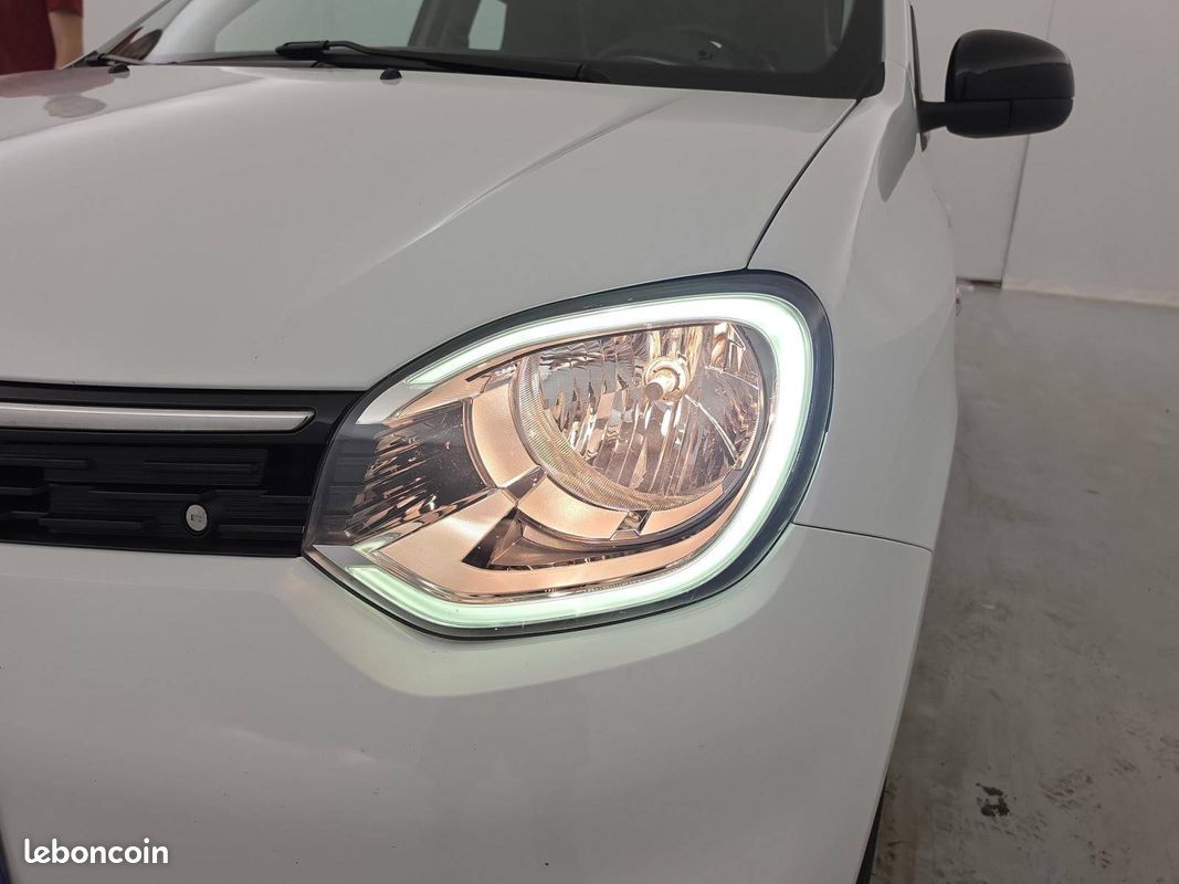 RENAULT Twingo III SCe 65 Equilibre (image 24)