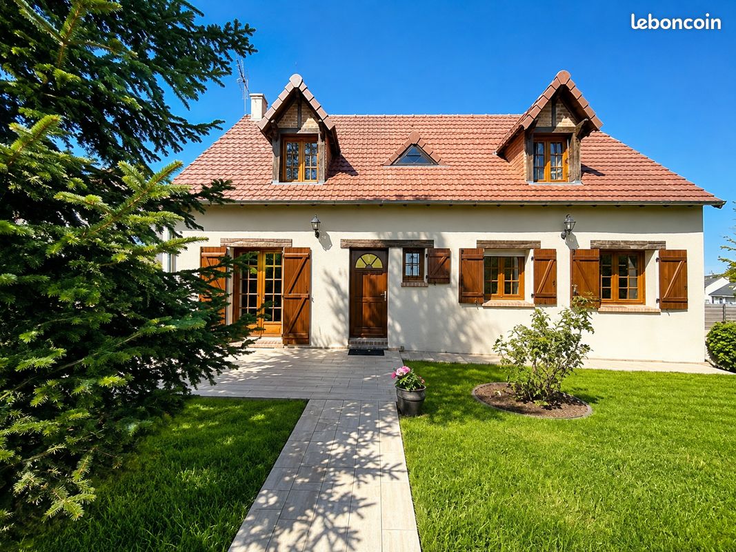 Maison 7 pièces 141 m² · à Véretz · 141 m² · 363 000 €