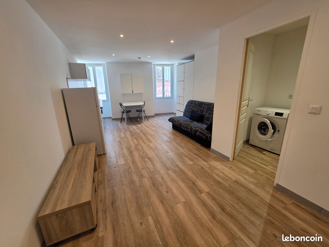 Appartement 1 pièce 22 m² · à Gonfaron · 22 m² · 560 €/mois
