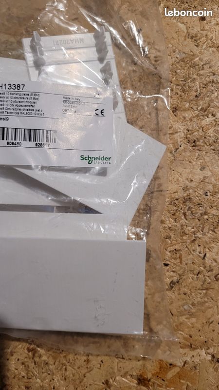 Levier frein droit Tun'R pour Scooter Peugeot 50 Speedfight 2 LC 2T Levier frein droit Tun'R pour Scooter Peugeot 50 Speedfight 2 LC 2T