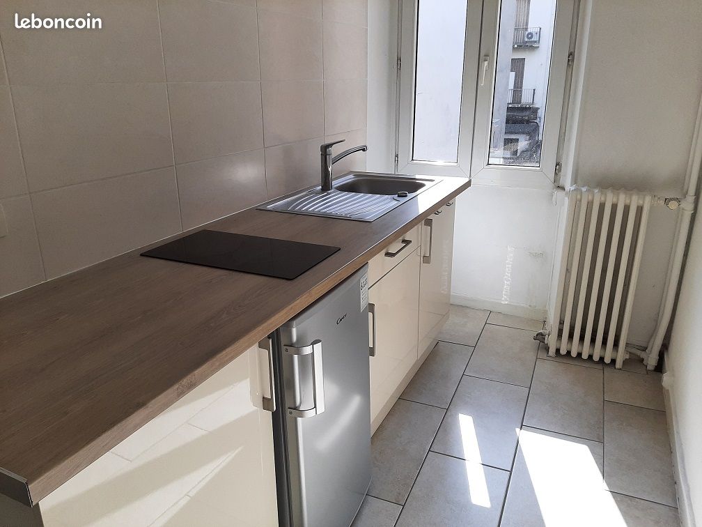 Appartement 1 pièce 20 m² · à Grenoble · 20 m² · 500 €