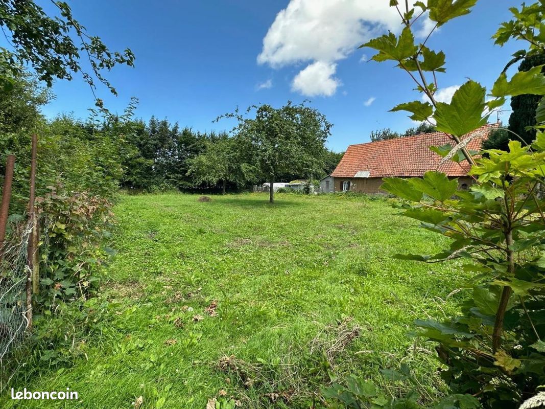 Terrain 1450 m² · à Ambrumesnil · 1 450 m² · 73 500 €