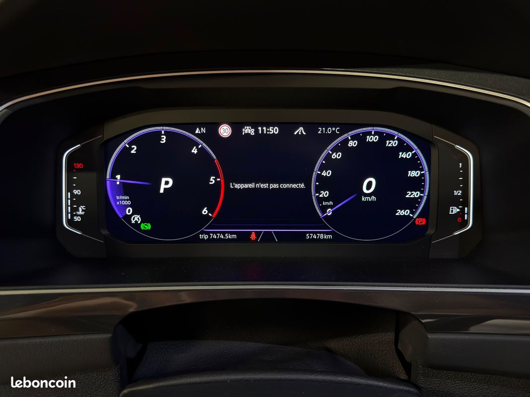 VOLKSWAGEN TIGUAN 2.0 TDI 150ch DSG7 R-Line Exclusive TOIT OUVRANT (image 21)