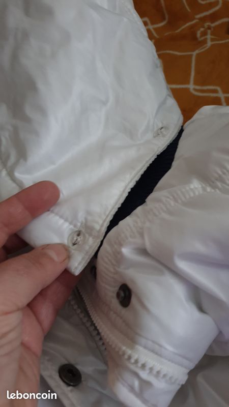 Lot ou pas vêtements fille 14 ans, xs,s,m (image 1)