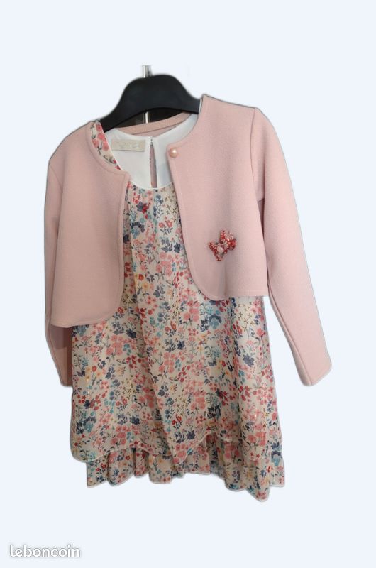 Lot tenues habillées fille 4-5 ans (image 1)