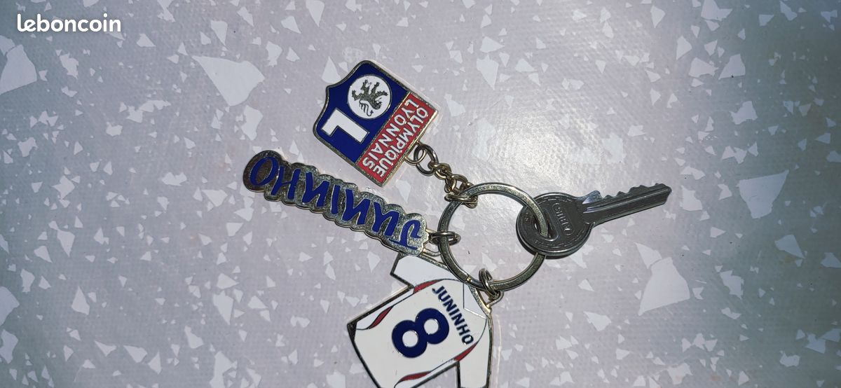 Porte clé ol (image 1)