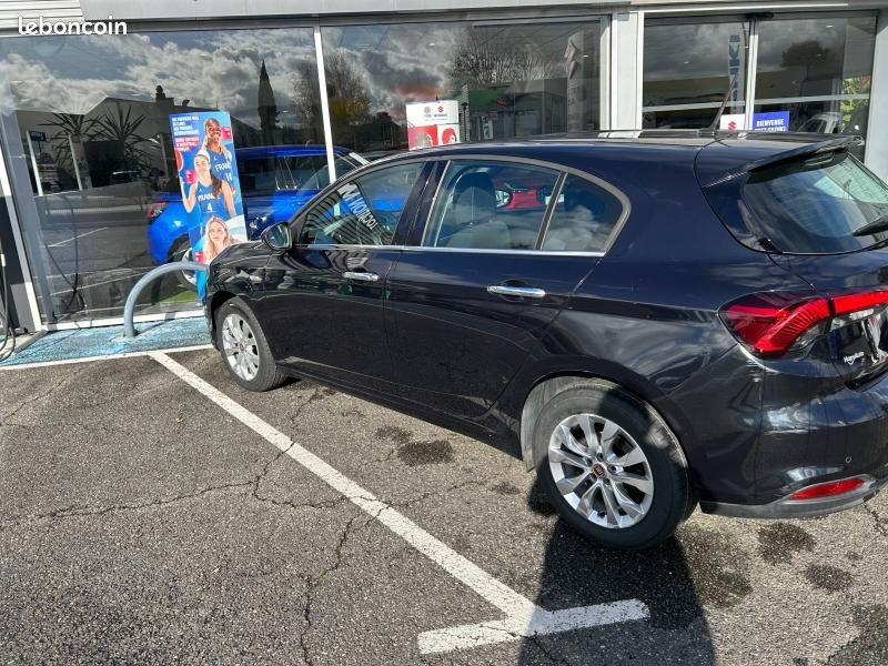 Fiat Tipo 1.6 MultiJet 120ch Business Plus S/S 5p (image 16)