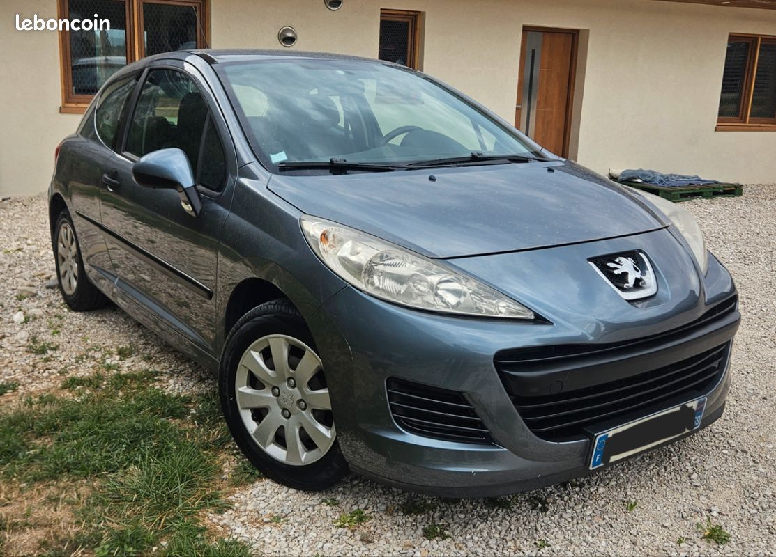 Peugeot 207 1.4 hdi 70cv (image 1)