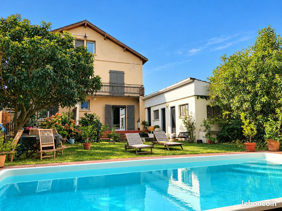 Maison 8 pièces 165 m² · à Toulouse · 165 m² · 443 000 €