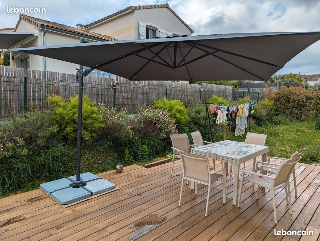 Parasol déporté Hesperide 3x3m + lot de 4 dalles de 25kg (image 2)