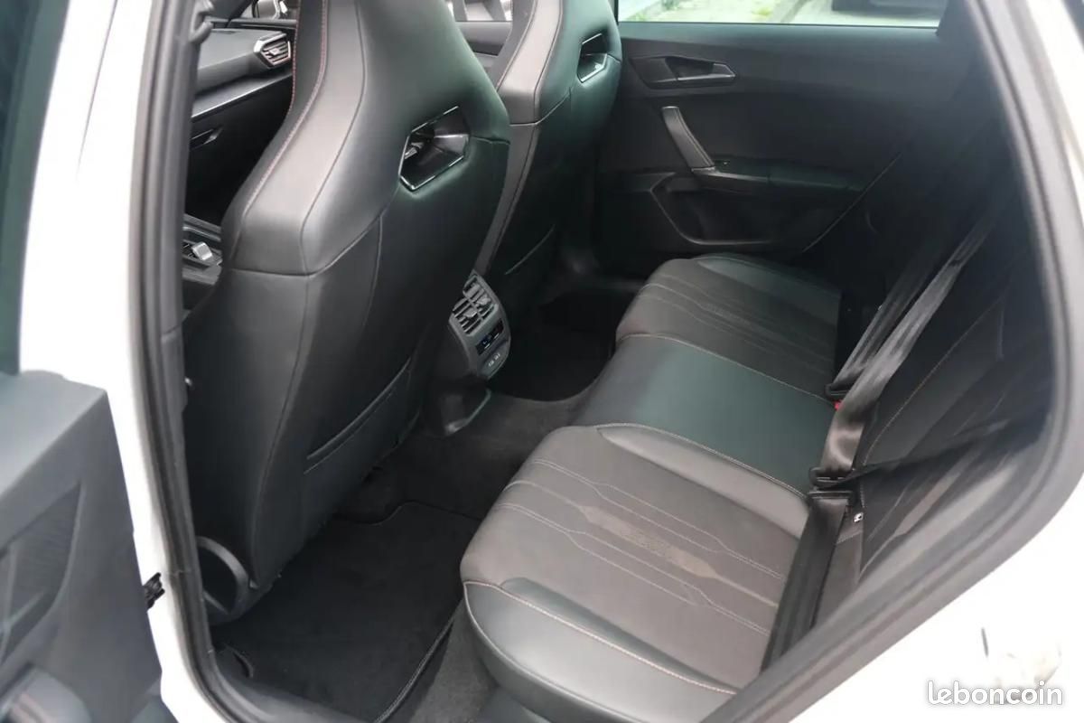 Cupra Leon SPORTSTOURER 1.4 E-HYBRID VZ 245PK PANORAMIQUE SUPERSPORT 245 CH AVANT BVA - CAMÉRA D'... (image 10)