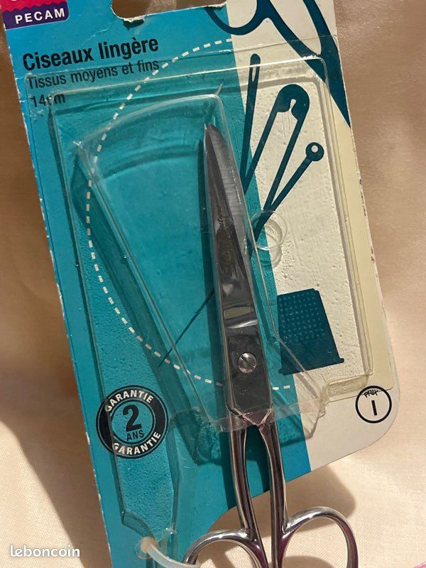 6 accessoires couture tampon étiquettes Ciseaux coupé fil (image 5)