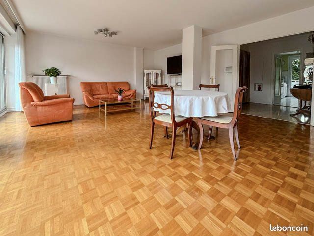 Appartement 4 pièces 90 m² · à Grenoble · 90 m² · 180 000 €