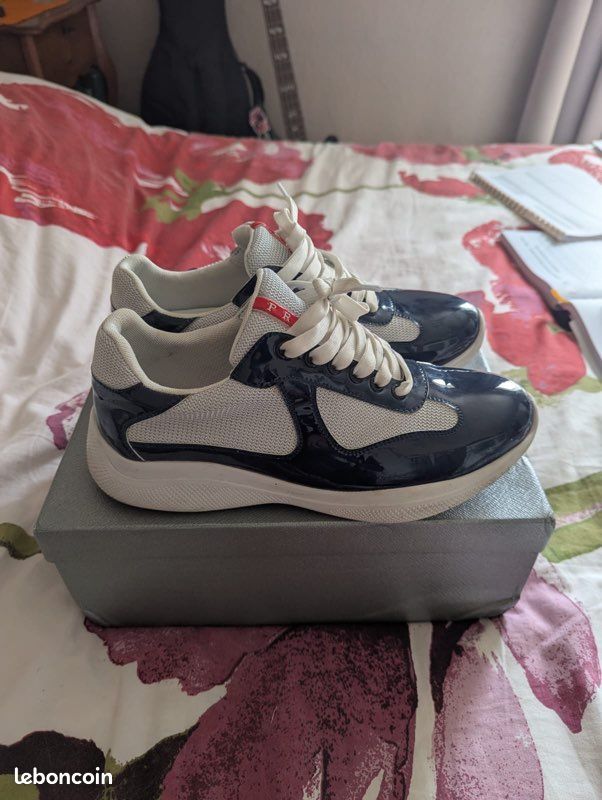 Prada cup blue (image 4)