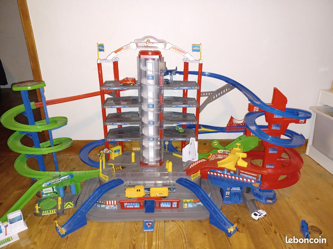 Garage Majorette super city (image 2)
