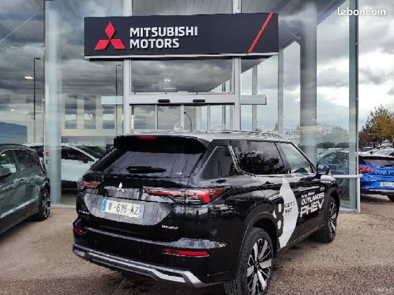 Mitsubishi Outlander 2.4 PHEV 306ch Instyle 4WD (image 5)